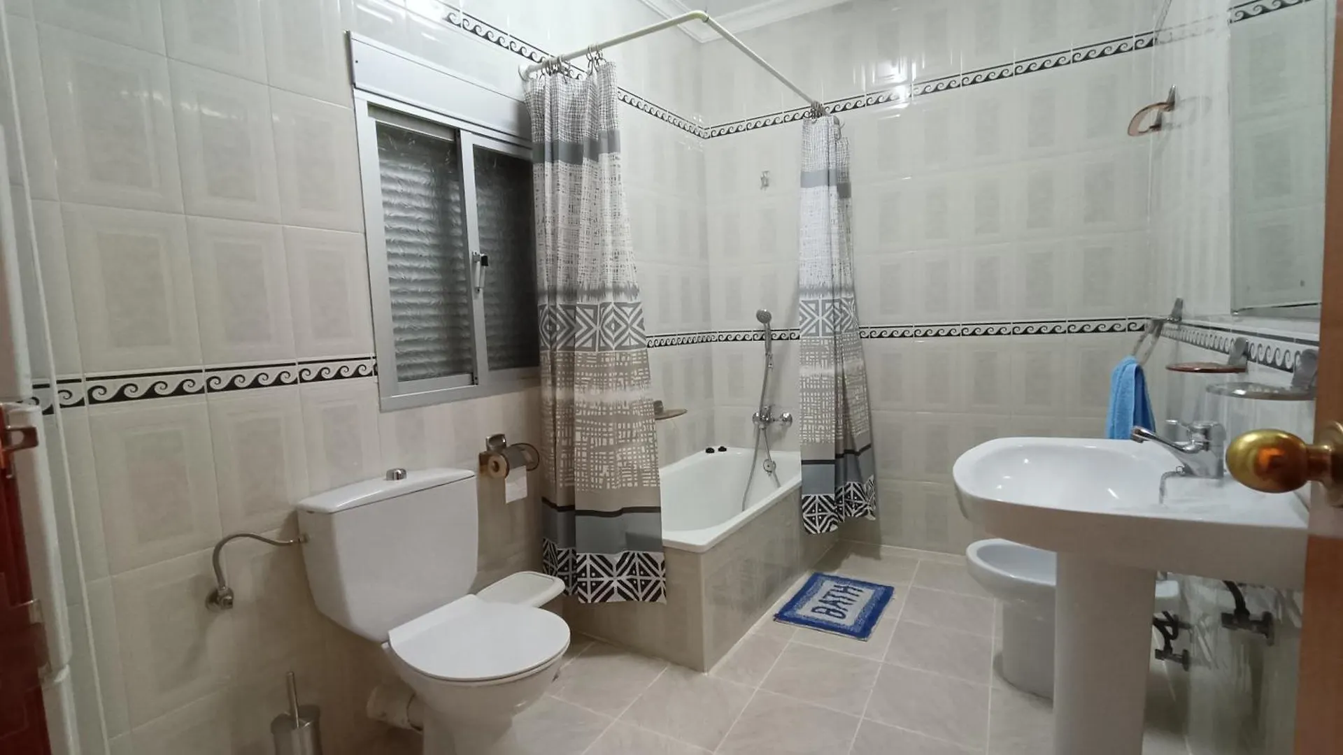 Holiday home Apartment With Single Rooms Algodonales Spain