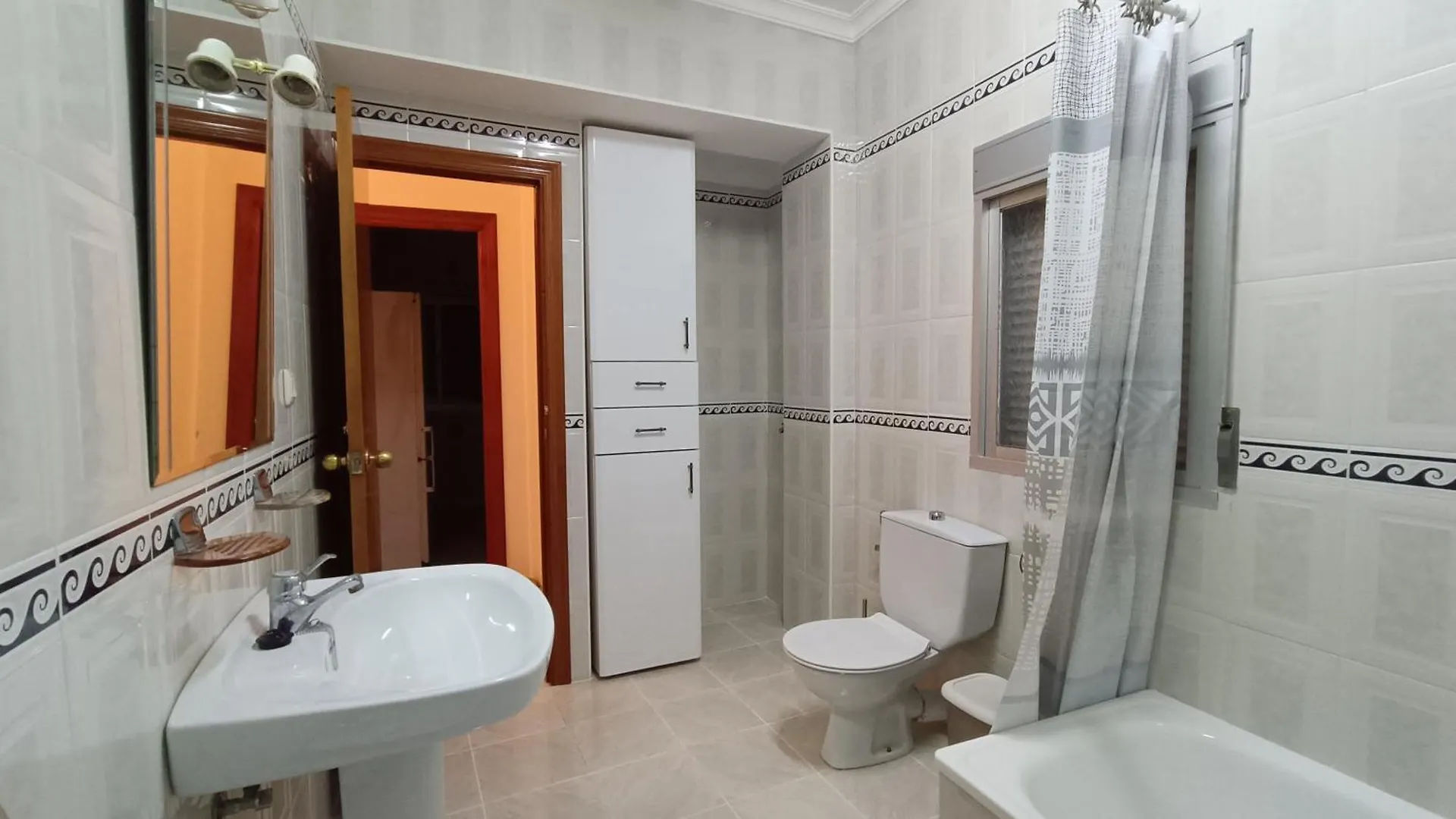 Apartment With Single Rooms Algodonales 0*,  Spain